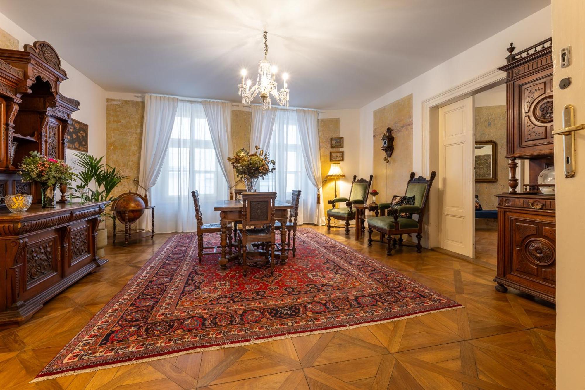 King'S Royal Apartments In City Centre Praga Exterior foto